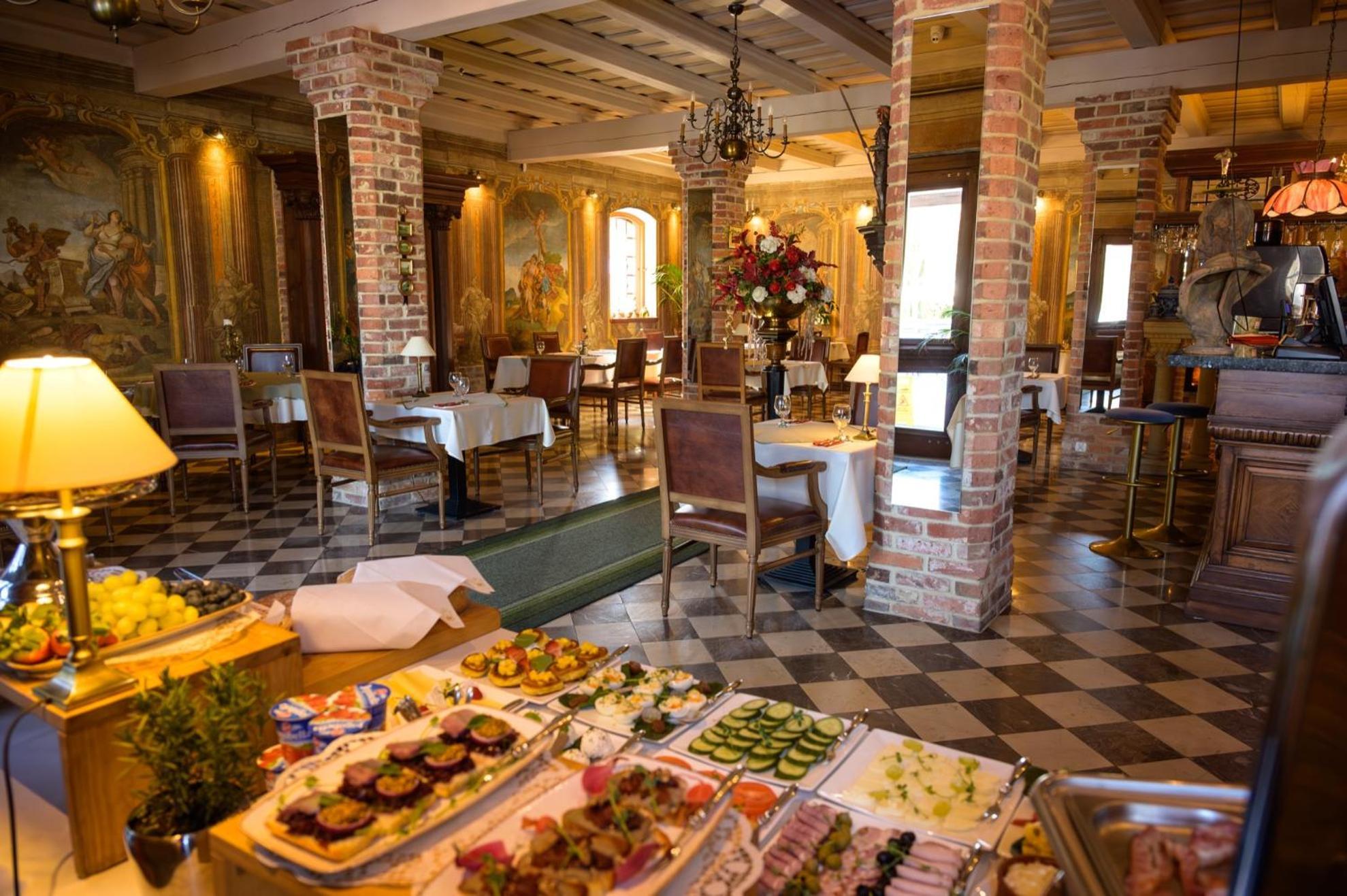 Zabi Dwor - Hotel - Restauracja - Spa Зелена Гура Екстер'єр фото