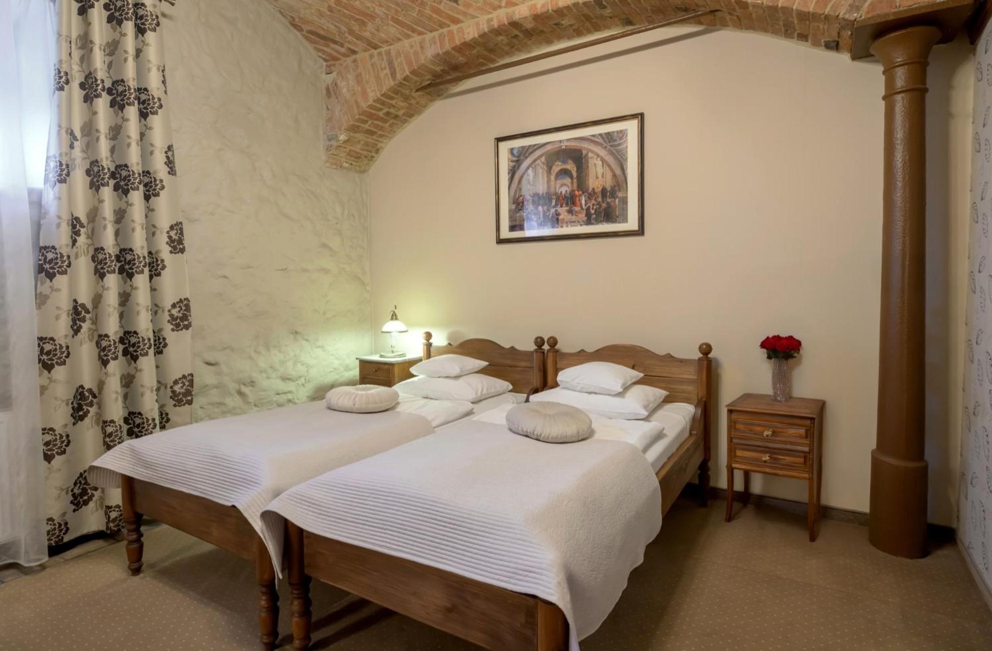 Zabi Dwor - Hotel - Restauracja - Spa Зелена Гура Екстер'єр фото